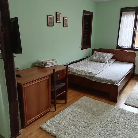 **etno Vila** - וילה Kruševo